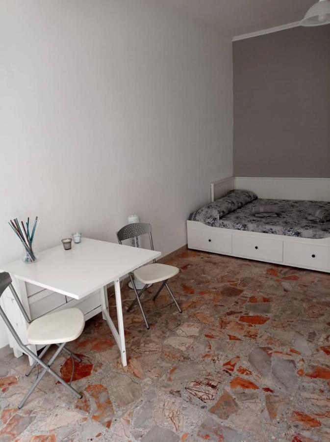 Ostia Beach Cryptohouse Exteriér fotografie